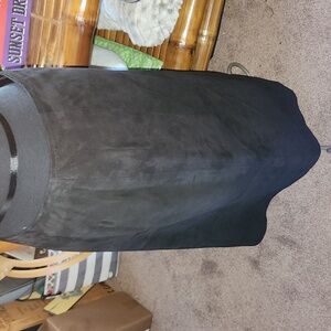 Dana Buchman Suede leather skirt